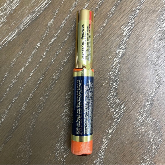 {CORA-LINA LIPSENSE} - Picture 4 of 4